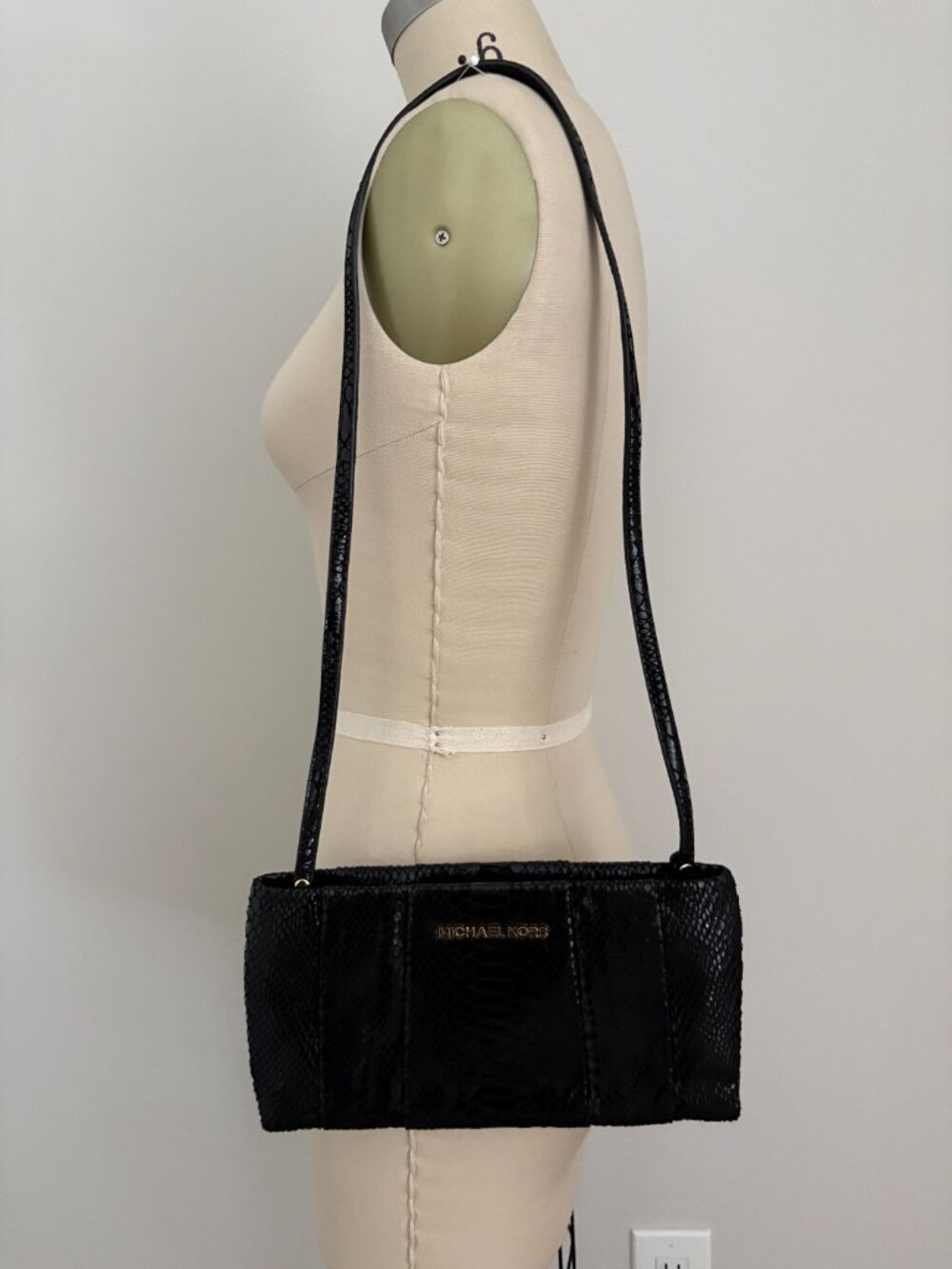 Michael Kors Black Snakeskin Pleated Convertible Bag Y2K Indie Sleek Grunge Chic